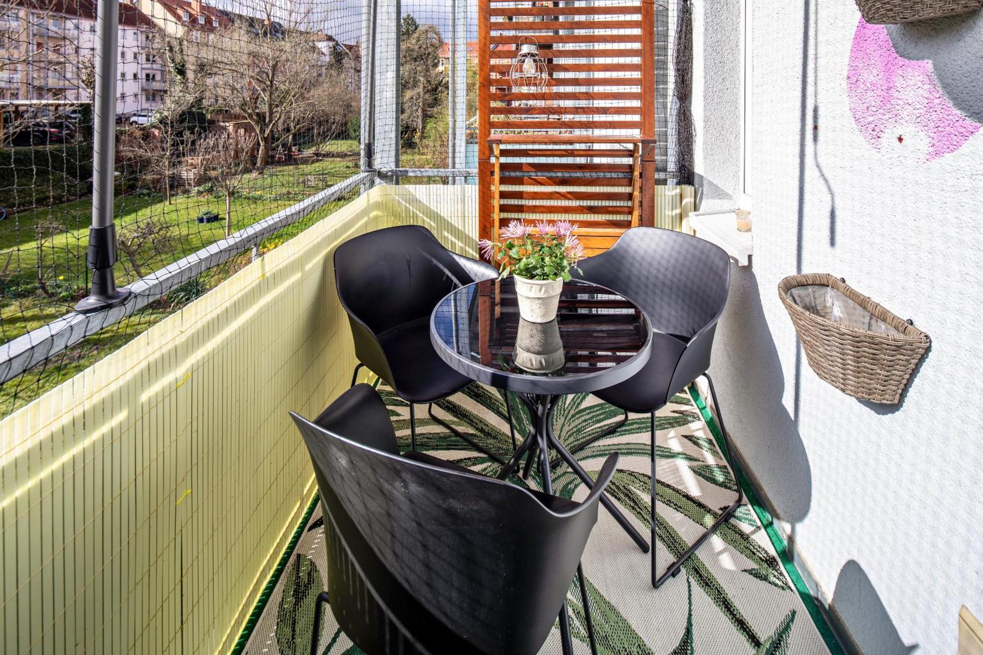 Balkon Apartment Shanti Lu Erfurt Exterior foto